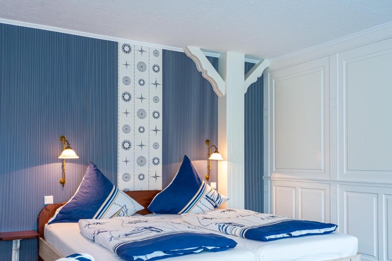 Inselhotel Arfsten Wyk auf Föhr Buitenkant foto