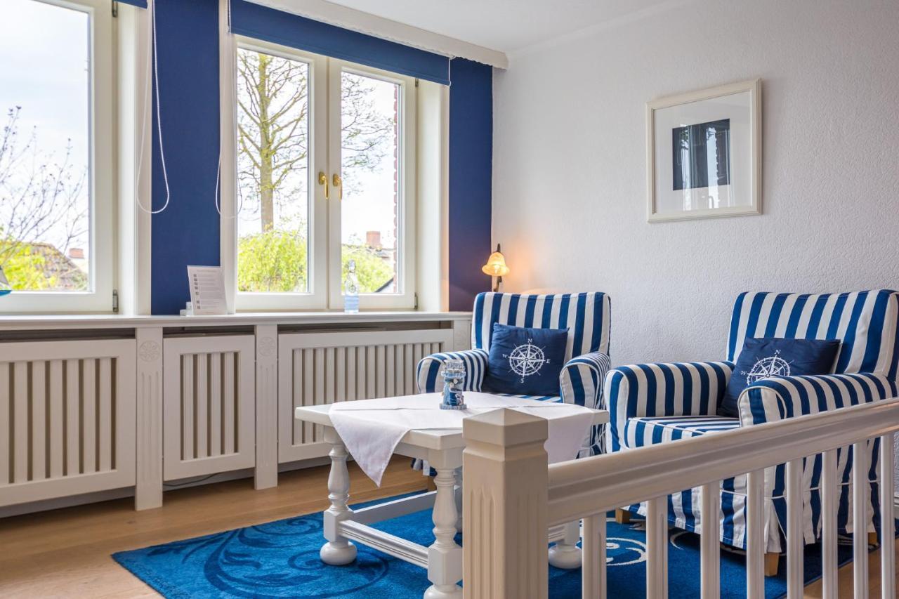 Inselhotel Arfsten Wyk auf Föhr Buitenkant foto