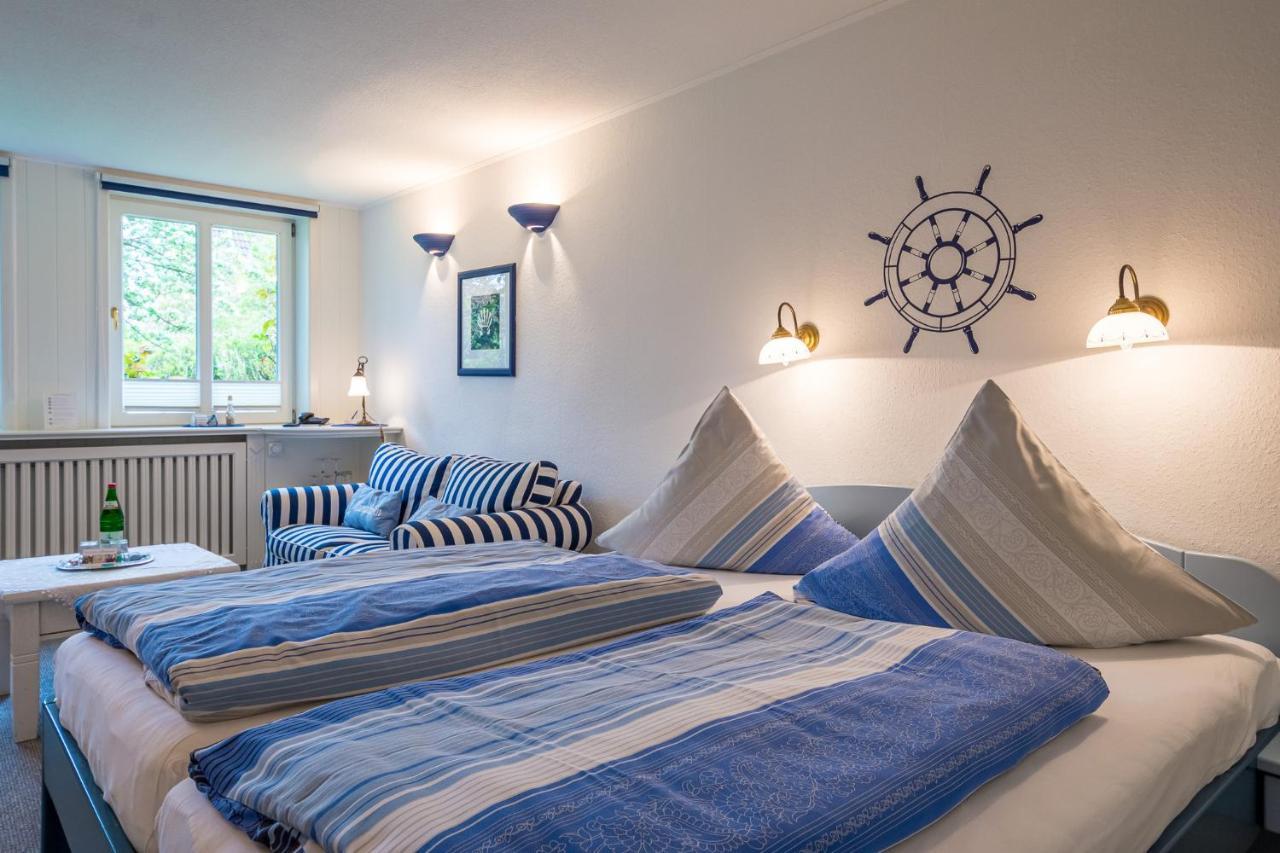 Inselhotel Arfsten Wyk auf Föhr Buitenkant foto
