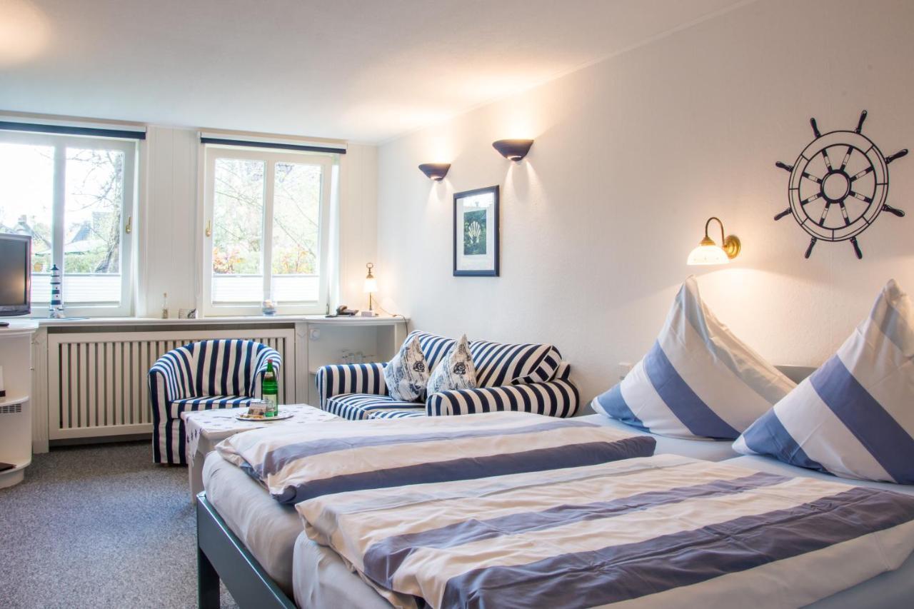 Inselhotel Arfsten Wyk auf Föhr Buitenkant foto